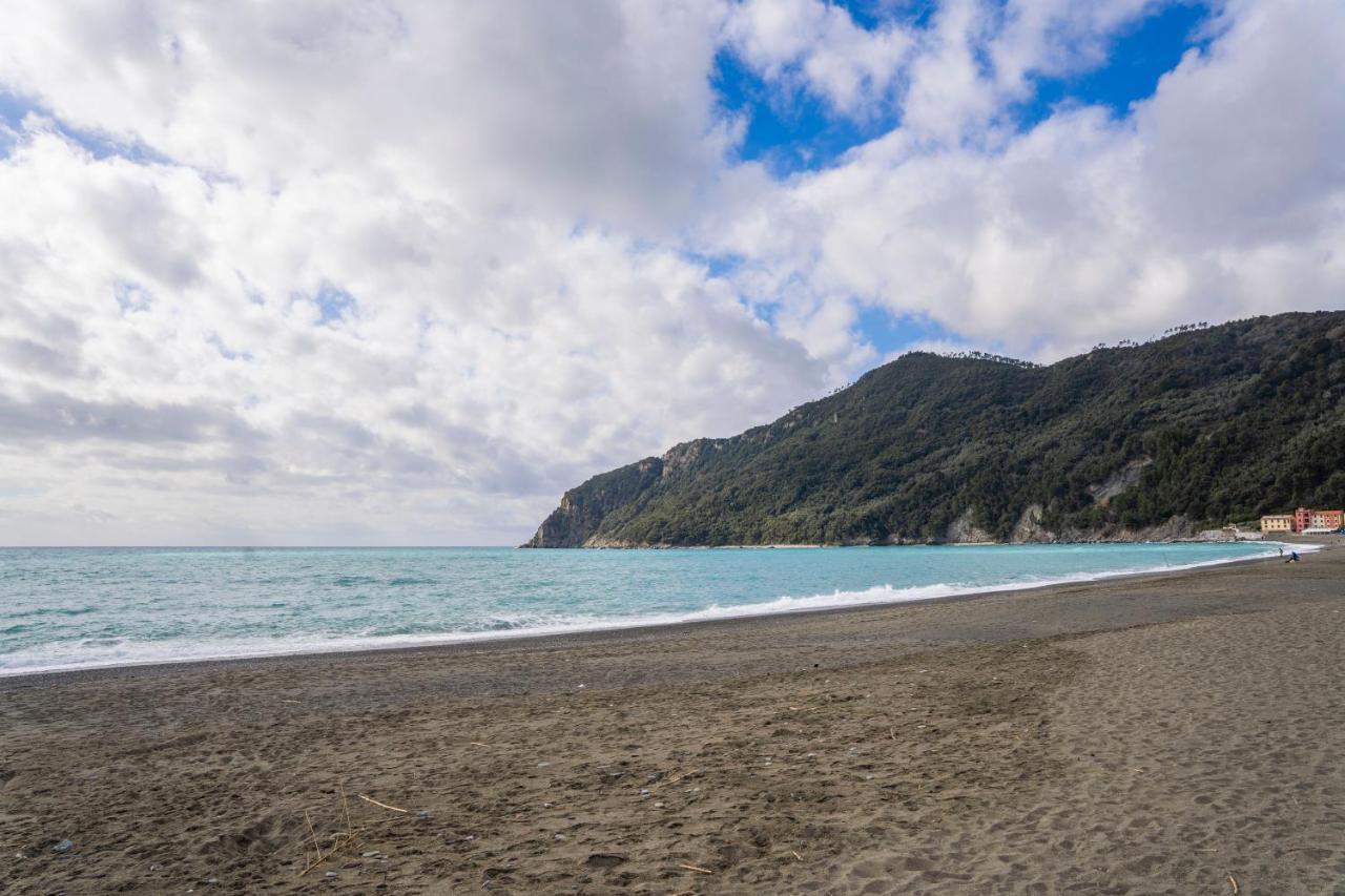 008 - Casa Riva Vista Mare Di Fronte Alla Spiaggia E Mare Сестрі-Леванте Екстер'єр фото