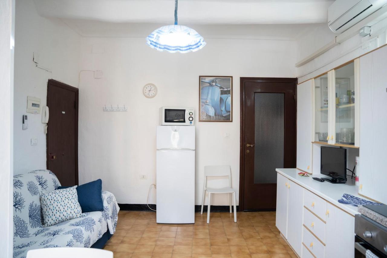 008 - Casa Riva Vista Mare Di Fronte Alla Spiaggia E Mare Сестрі-Леванте Екстер'єр фото